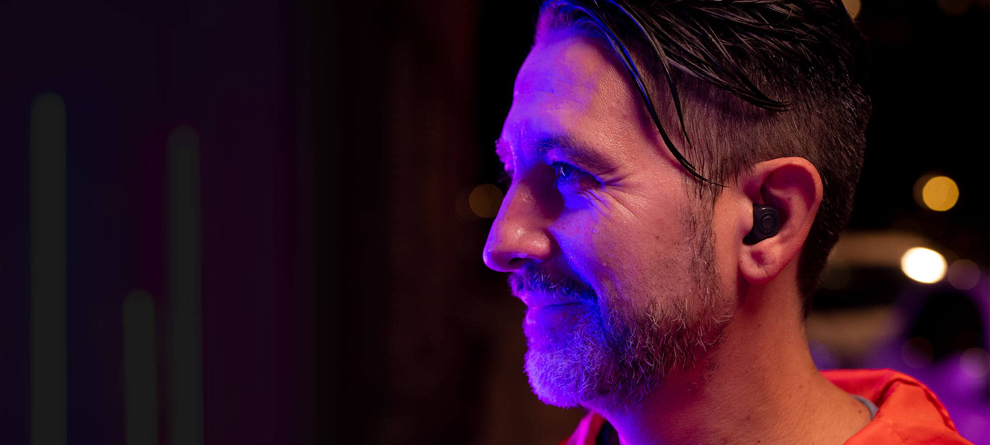 Primer plano de un corredor con RS ONE darkfade2 a tamaño completo